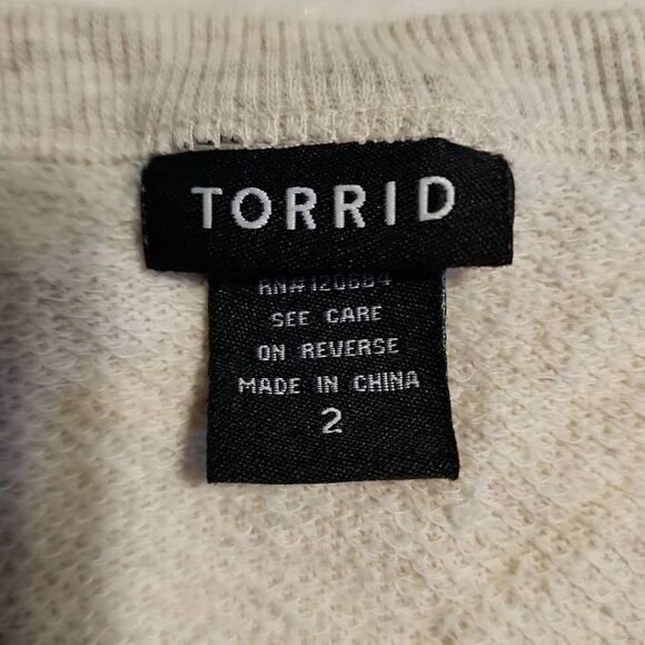 Torrid Womens Long Sleeve Scoop Neck Embellished Oatmeal Colored Sweater Size To - Picture 7 of 9